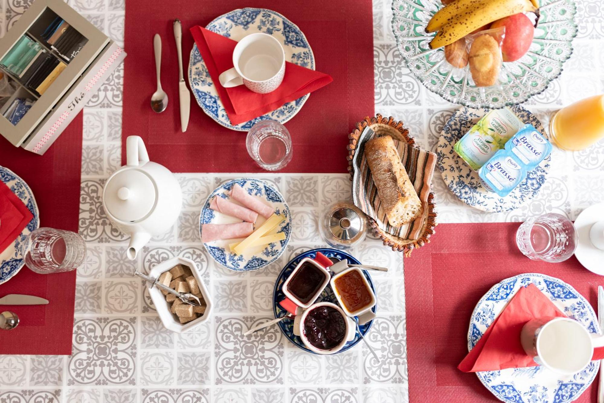 Au Nid De La Madeleine Bed & Breakfast Gaillac Luaran gambar